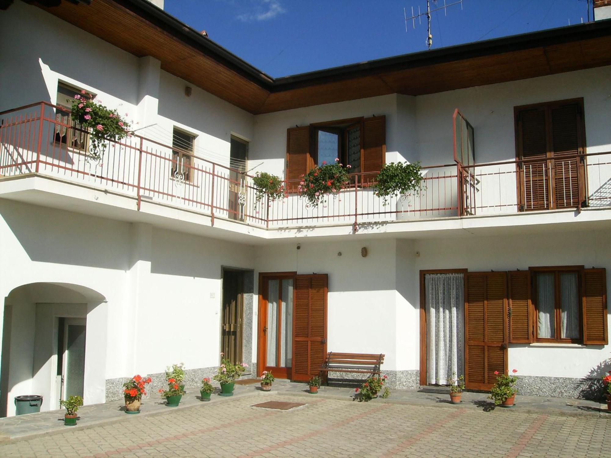 Bed and Breakfast Il Barucin Villar San Costanzo Экстерьер фото